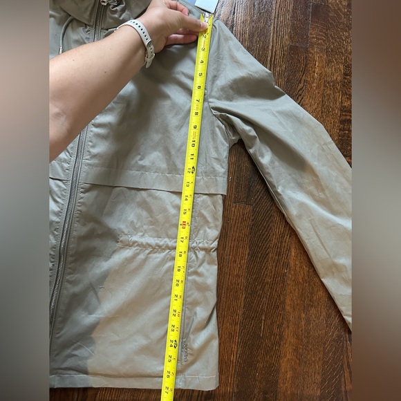 Geox Respira Water Repellant Windbreaker - Picture 16 of 16